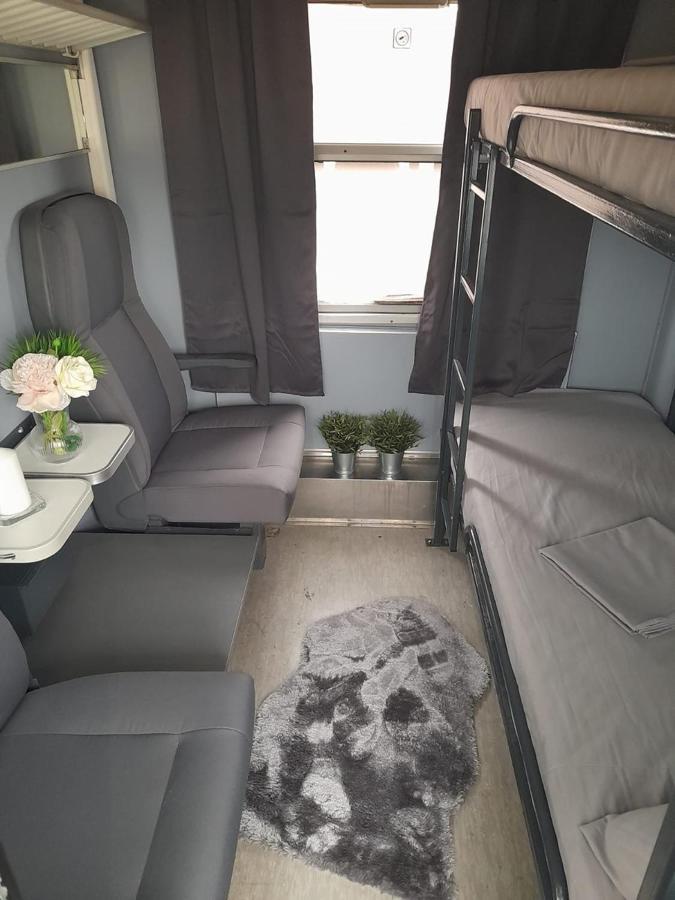 Hostel Balkan Express Zagrzeb Zewnętrze zdjęcie